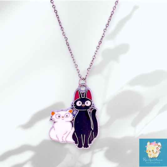 Cadena | Studio Ghiblin  | Jiji y Lily